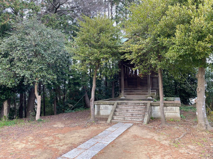 **Fig. 4.4** *The same shrine (own work)* Photo of the same shrine in real life